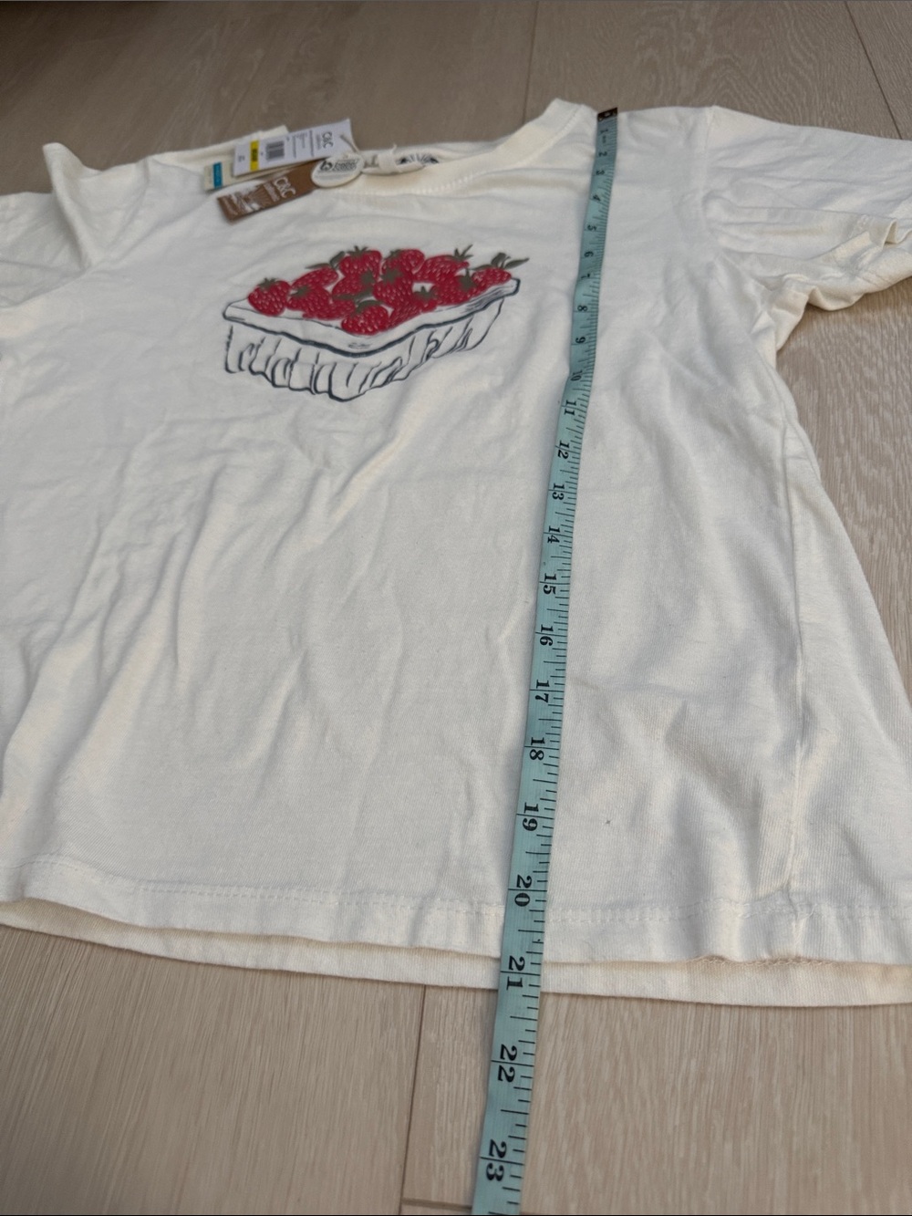 C&C California Cream Short Sleeve Tee with Red Strawberry Basket - Picture 4 of 6